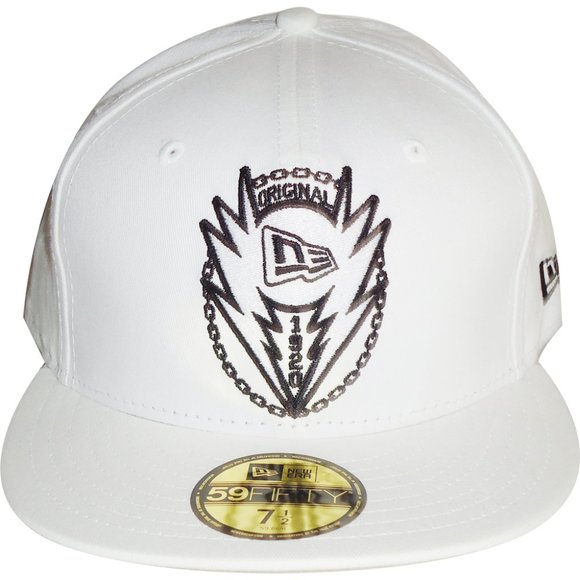 NWT New Era Chain Originals Fitted Hat WHITE